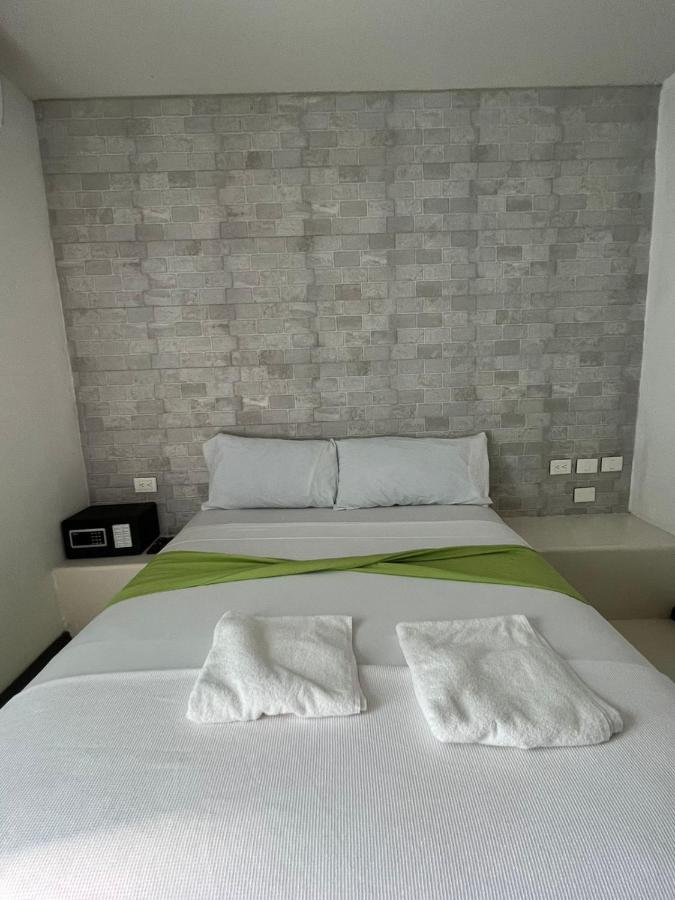 Hotel Mayari Holbox Kültér fotó A bedroom at the hotel