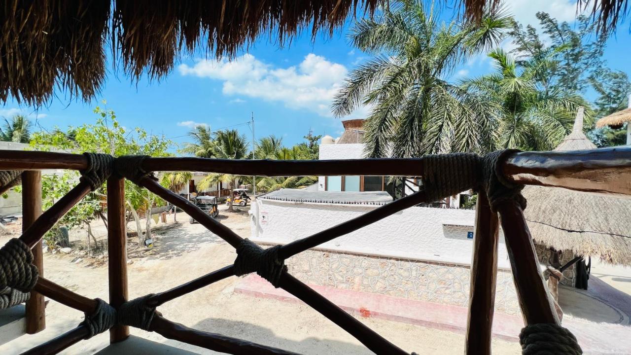 Hotel Mayari Holbox Kültér fotó View of the beach from the hotel