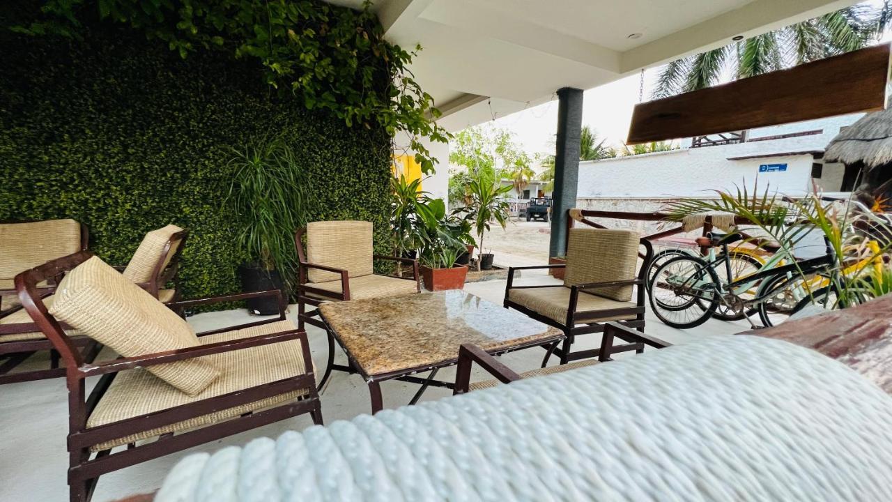Hotel Mayari Holbox Kültér fotó A 3D model of a patio